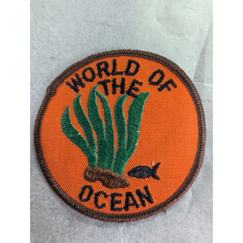 H Vintage‎ Girl Scouts World Of The Ocean Scouting  Round Patch Badge 3" Unused
